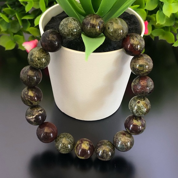 Dragon Blood Stone 10mm Natural Stone Beads Stretchable Bracelet - Picture 1 of 2
